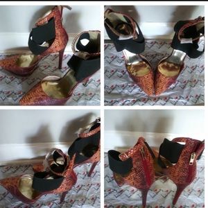 LUICHINY RED/SNAKE SIZE 10 “TURN OVER” 5.5 INCHES!